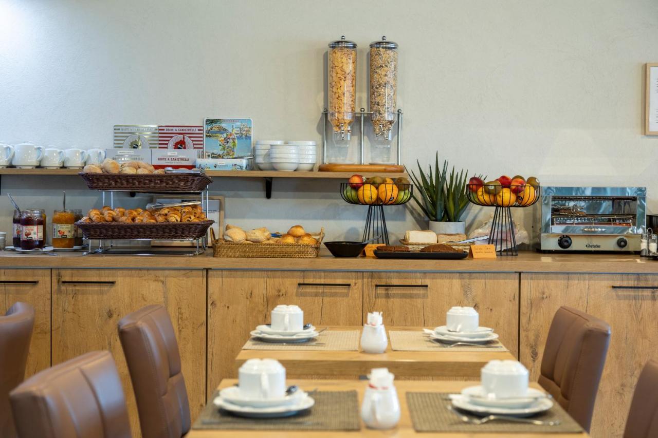 Hotel La Pinede Ajaccio  Dış mekan fotoğraf